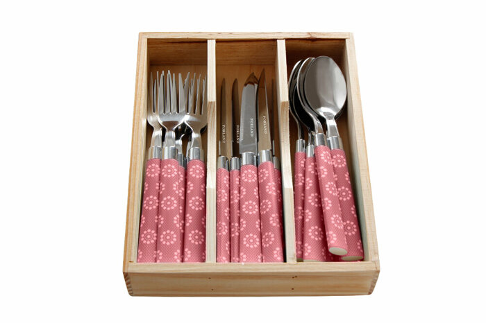 Trendy Pembe Çiçek Tatlı Takımı 18 Parça